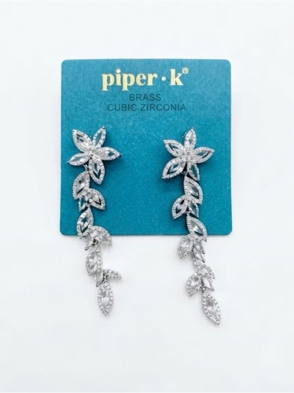 NWT ⚜️💎⚜️ Piper K Silver Tone Brass Earrings with Cubic Zirconia